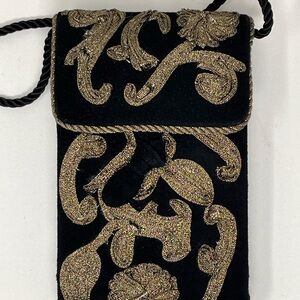 Timmy Woods Beverly Hills Velvet Embroidered Crossbody Wallet